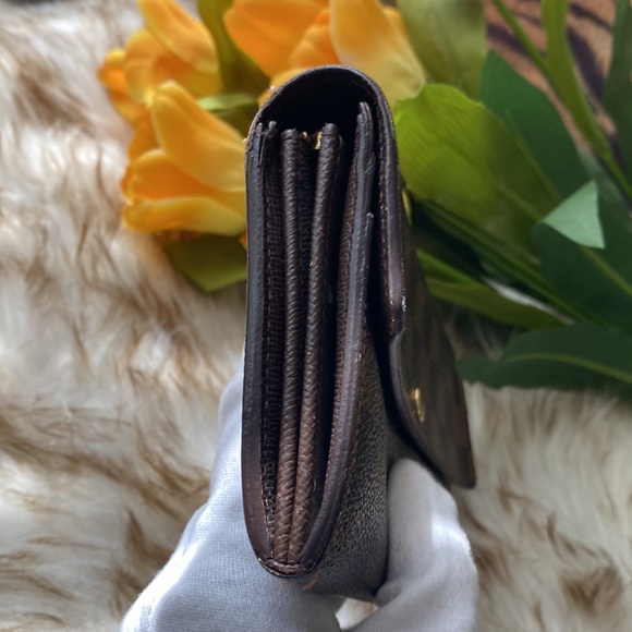 Louis Vuitton Sara Damier bifold long wallet - Picture 5 of 16